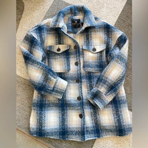 BAGATELLE Collection Plaid Brushed Shacket Womens Small Oversized Fuzzy Blue - Picture 6 of 15